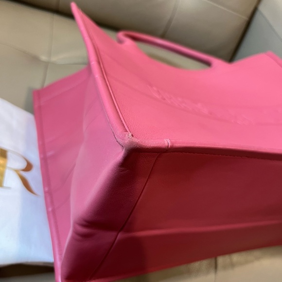 Dior Medium Embossed book tote - Picture 11 of 17